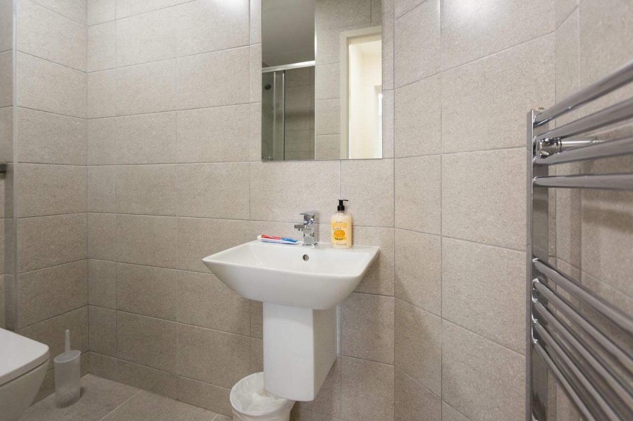 The Nest Apartment เชฟฟิลด์ ภายนอก รูปภาพ