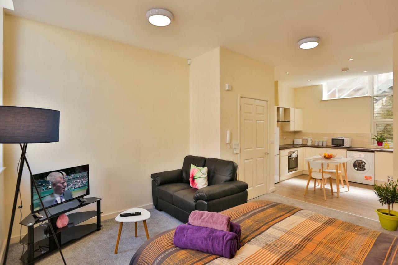 The Nest Apartment เชฟฟิลด์ ภายนอก รูปภาพ